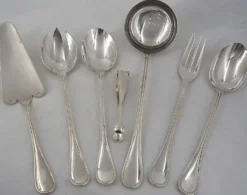 Christofle Albi lot 7 pièces service ragout salade pelle gateau pince sucre