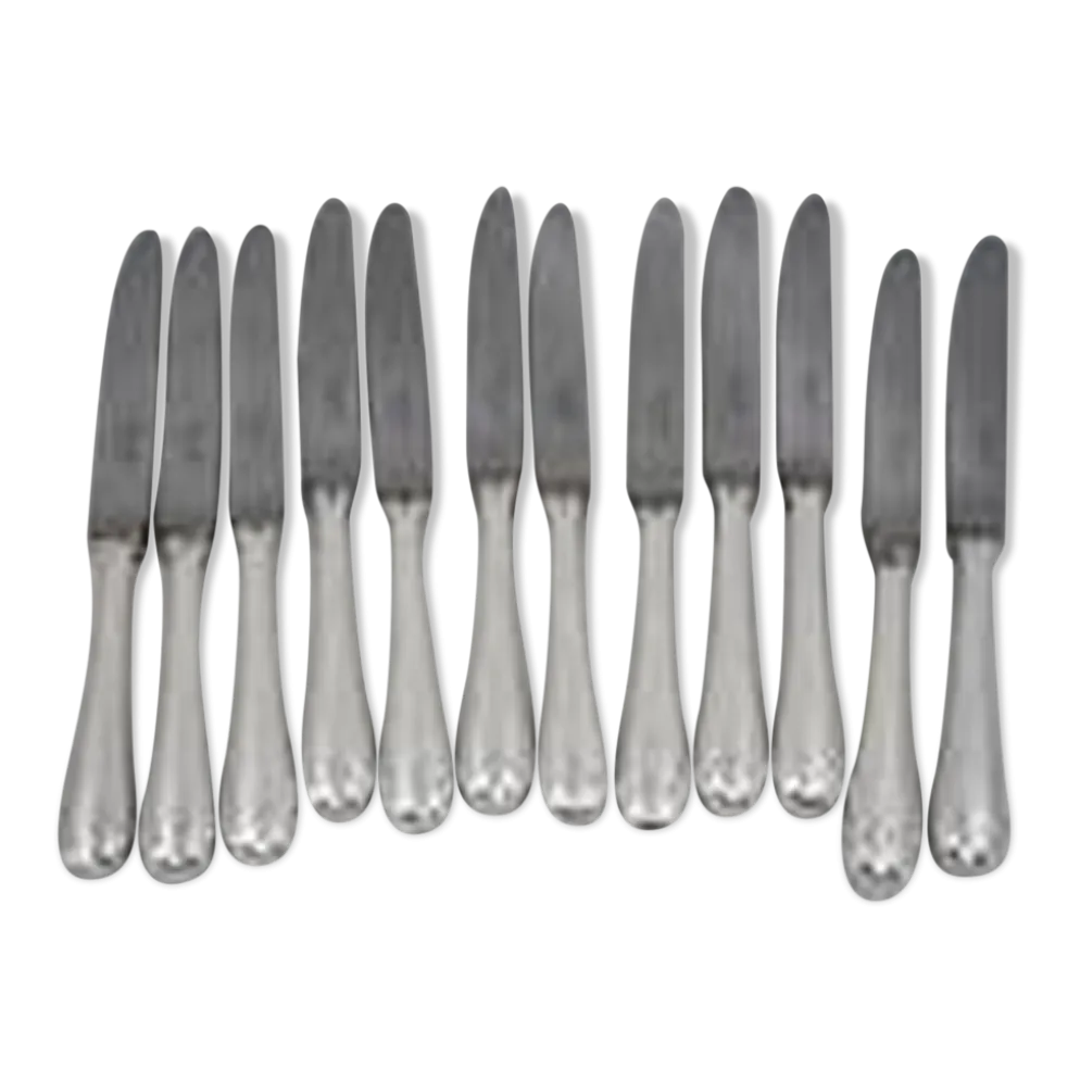 Christofle Baguette, 12 couteaux à entremets, dessert, fromage en parfait état.