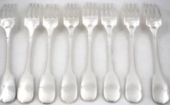 Christofle Cluny, 8 fourchettes de table, 20,5 cm, métal argenté, excellent état