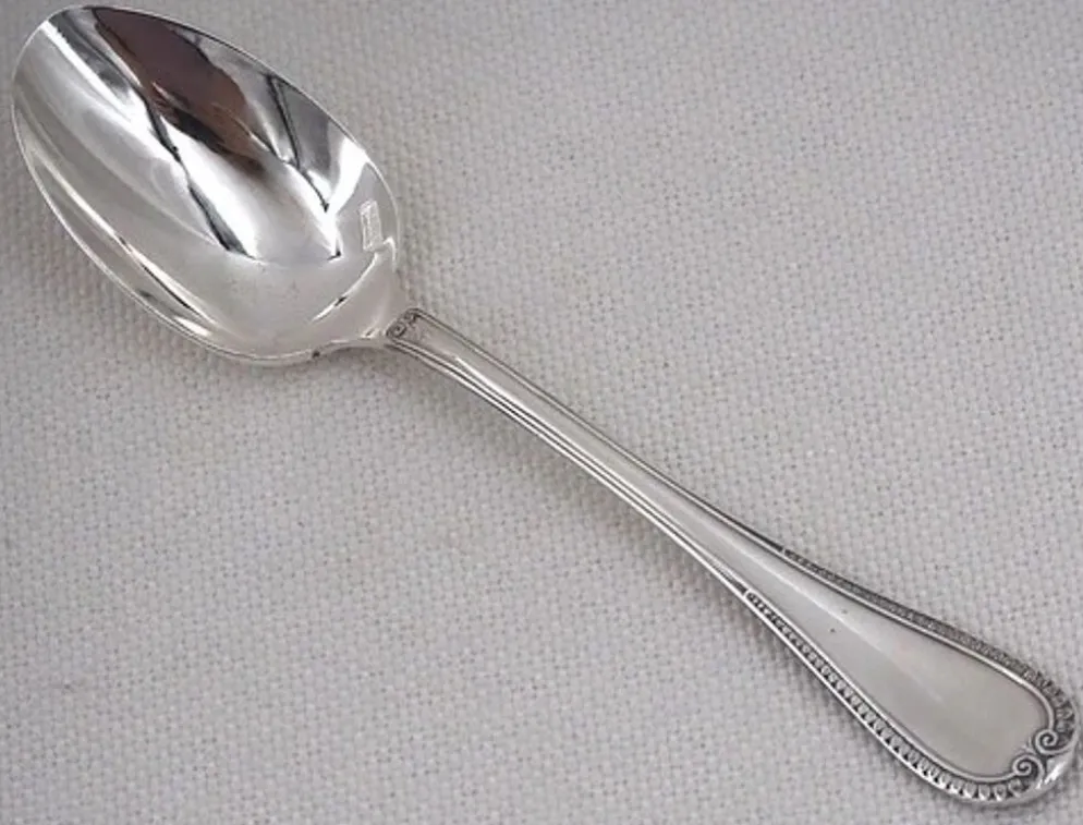 Christofle Malmaison, 6 cuillères à moka, café, 10 cm, état proche du neuf.