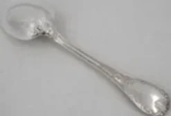 Christofle Marly, 12 cuillères à entremets, dessert en métal argenté, 17 cm.