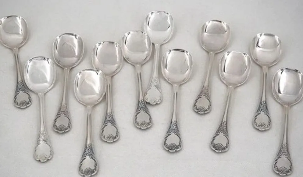 Christofle Marly, 12 cuillères, pelles à glace en métal argenté, 12,8 cm.
