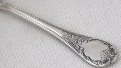 Christofle Marly, 12 cuillères, pelles à glace en métal argenté, 12,8 cm.