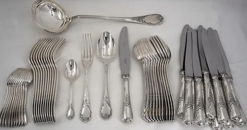 Christofle Marly ménagère set 49 pièces, couteaux, métal argenté, excellent état