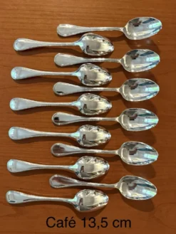 Christofle perles ,Ménagère 72 pièces métal argenté excellent état