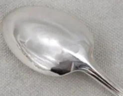 Christofle Pompadour, 12 cuillères à thé, café, 13,5 cm, en excellent état.