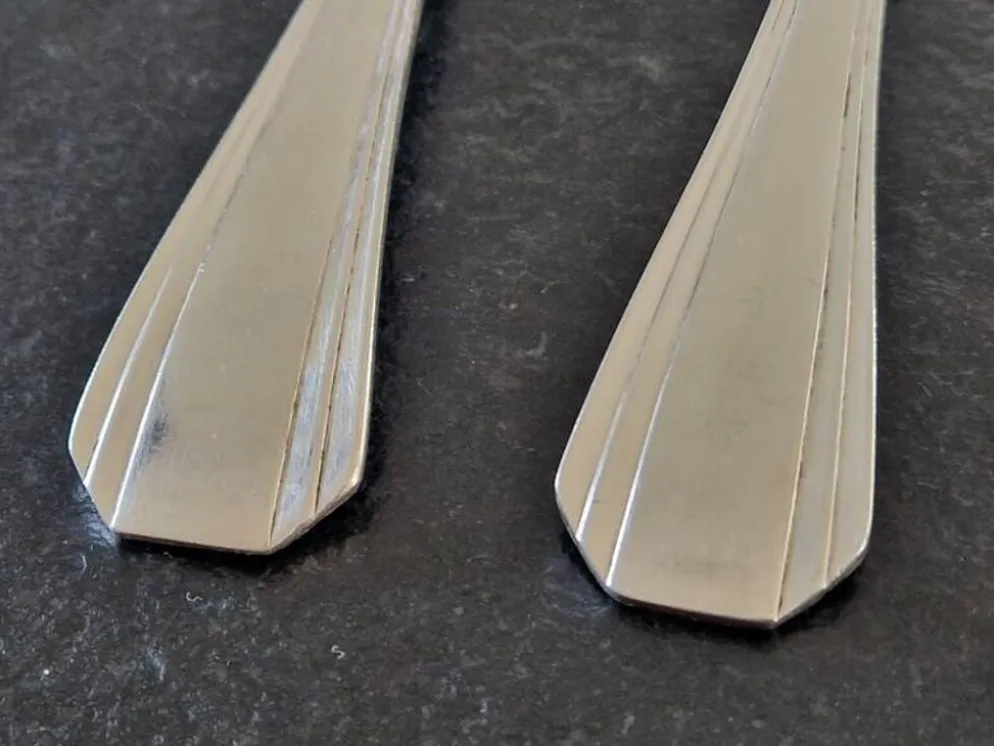 Christofle - Série de 12 cuillères de table modèle Boréal en métal argenté