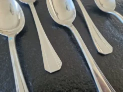 Christofle - Série de 12 cuillères de table modèle Boréal en métal argenté