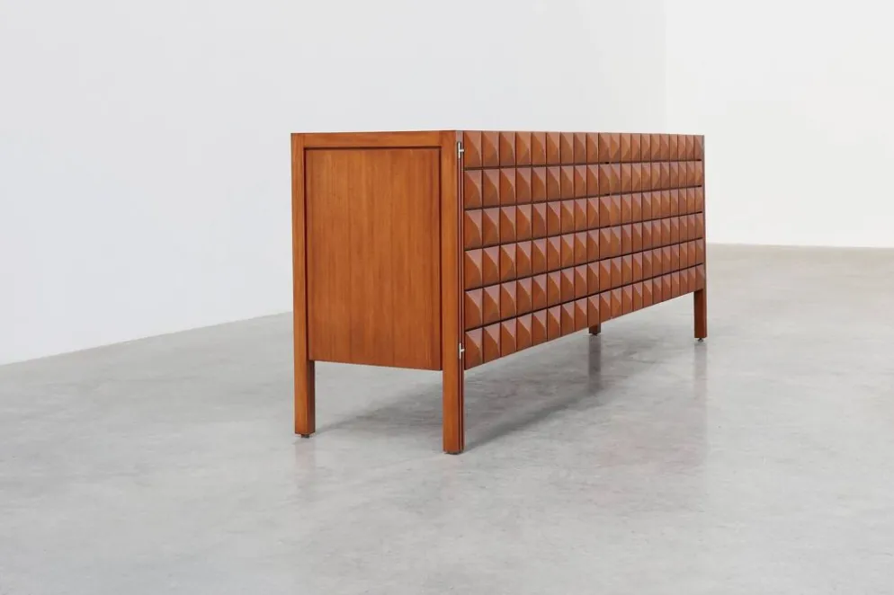 Christophe Gevers pour De Coene Frères "Saphir" buffet en teck, Belgique, 196
