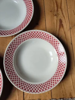 Cinq assiettes creuses FB85 Badonviller