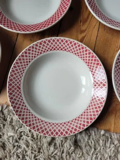 Cinq assiettes creuses FB85 Badonviller
