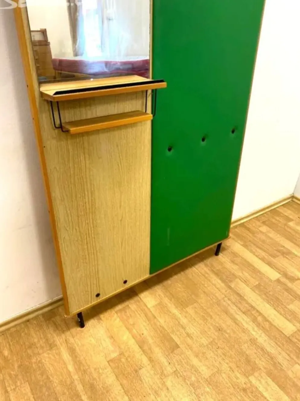 Cintre rétro, années 1960, Tchécoslovaquie