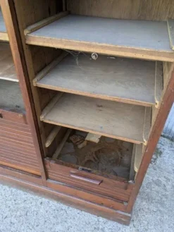 Classeur, meuble à rideau