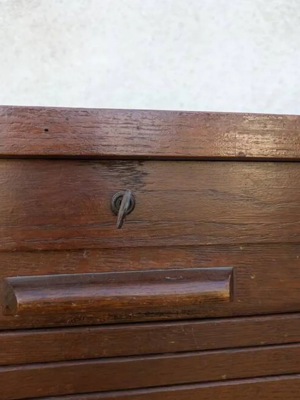 Classeur, meuble à rideau