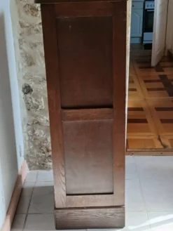 Classeur / Meuble à Rideaux Vintage Circa 1940 – Chêne Plaq