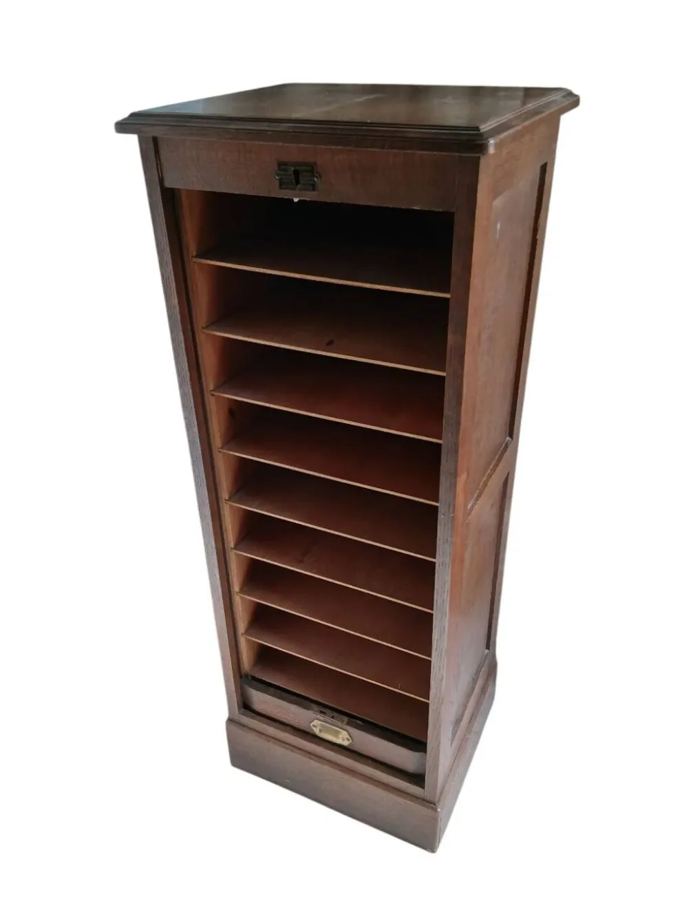 Classeur / Meuble à Rideaux Vintage Circa 1940 – Chêne Plaq