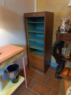 Classeur à rideau en bois
