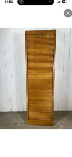 Classeur à rideau vintage en bois – meuble de bureau ancien