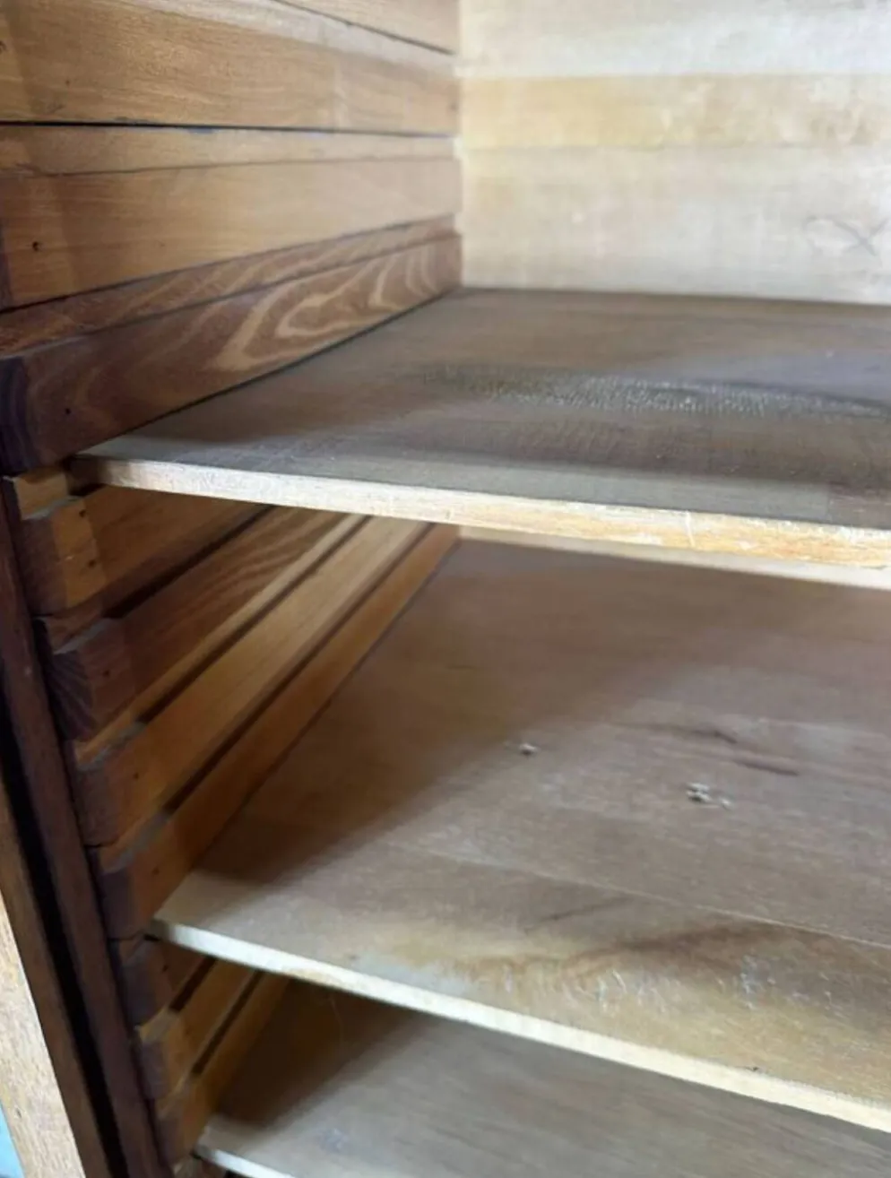 Classeur à rideau vintage en bois – meuble de bureau ancien