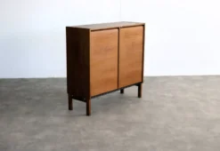 Classeur à rideaux, Suède années 1960