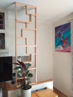 Claustra, cloison de séparation en hêtre cintré