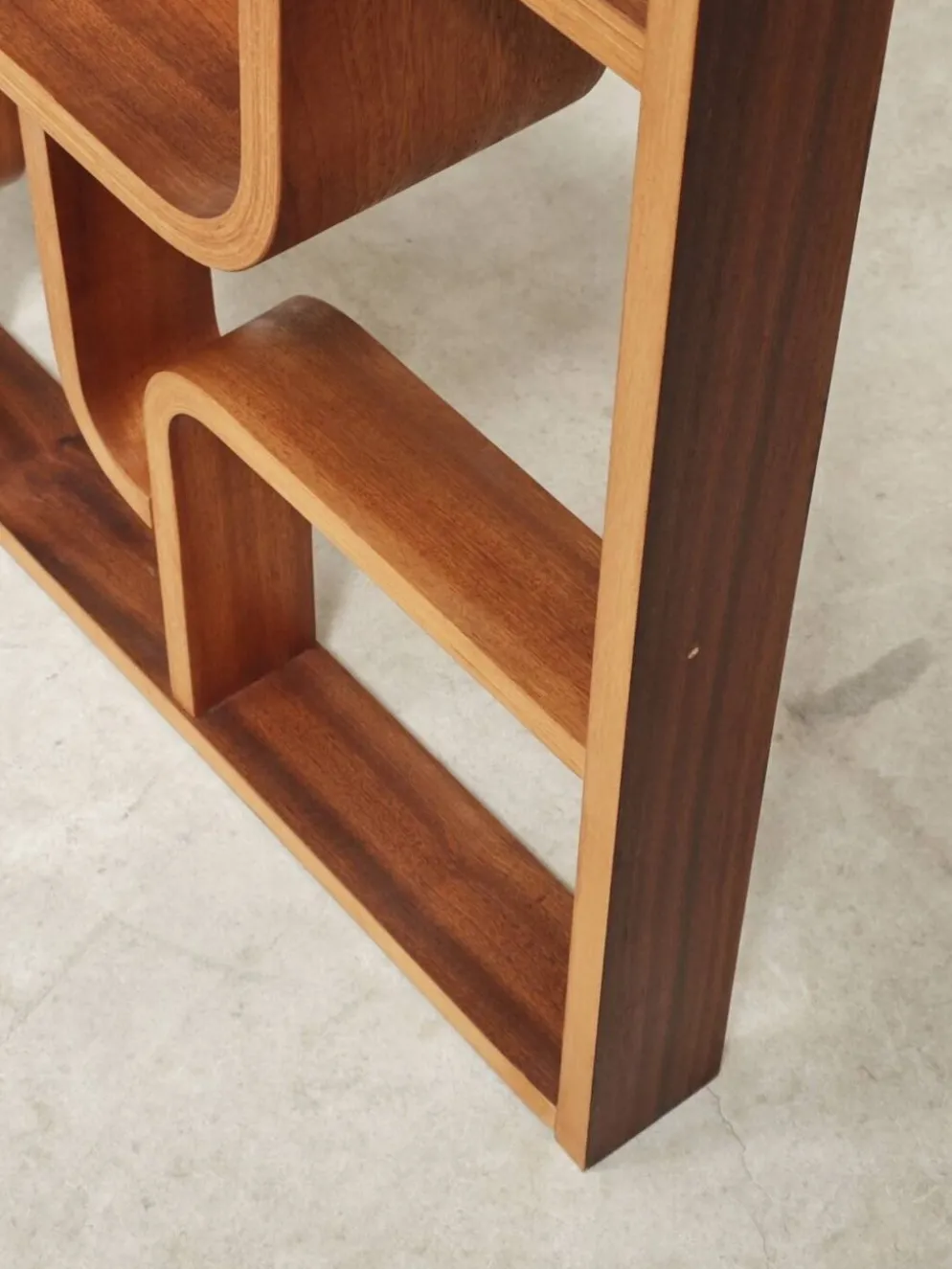 Claustra Tchécoslovaque par Ludvik Volak pour Drevopodnik Holesov