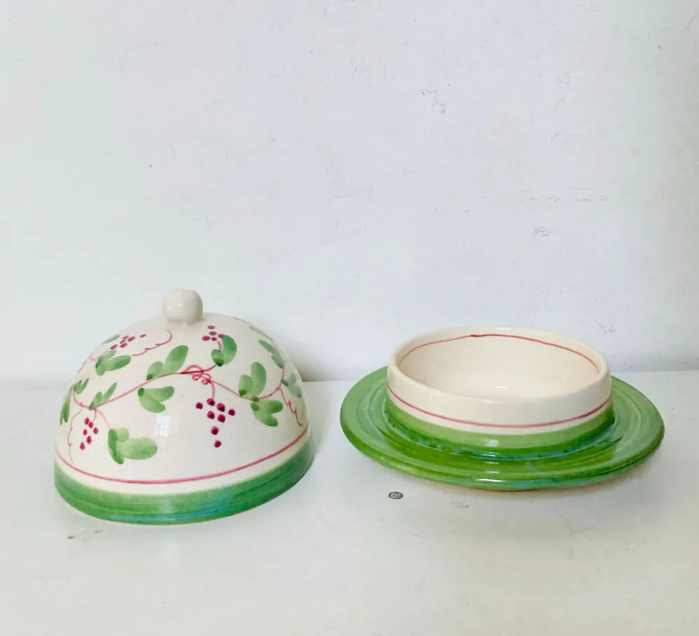 Cloche à beurre en faïence époque XXe signée Mesves R.R Renaud Rémusat