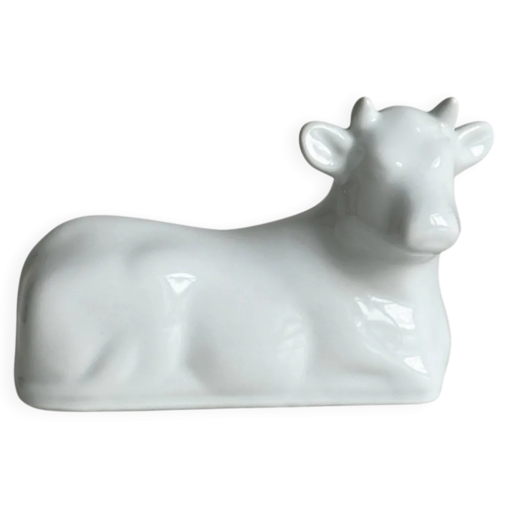 Cloche à beurre en porcelaine vache