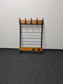 Coatrack mural vintage en teck et métal