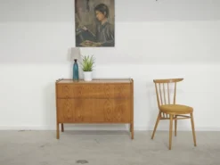 Coffre a couverture ou Mini Bar Tatra Nabytok Monti 300 par Frantisek Jirak