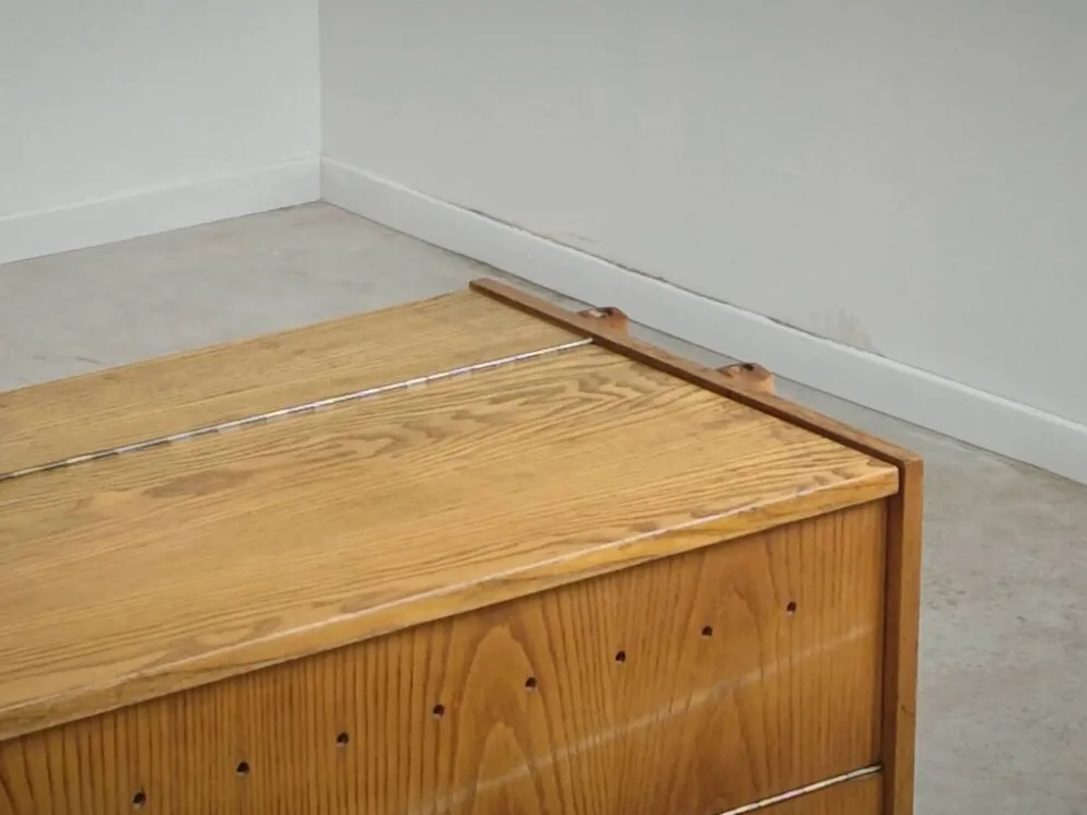 Coffre a couverture ou Mini Bar Tatra Nabytok Monti 300 par Frantisek Jirak