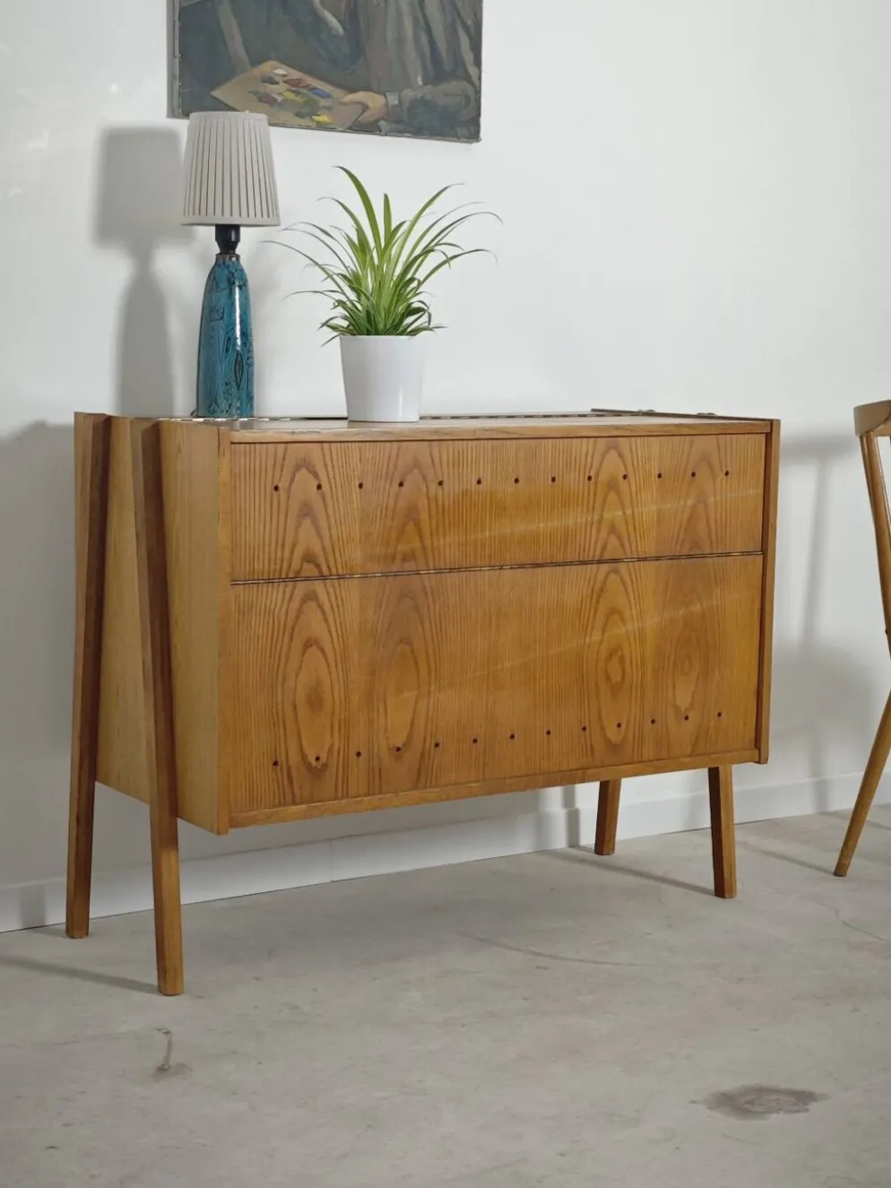 Coffre a couverture ou Mini Bar Tatra Nabytok Monti 300 par Frantisek Jirak
