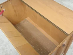 Coffre a couverture ou Mini Bar Tatra Nabytok Monti 300 par Frantisek Jirak