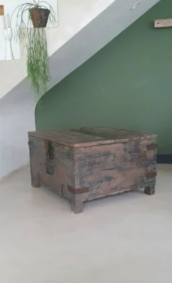Coffre ancien