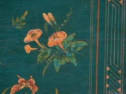 Coffre ancien chinois en orme laqué vert – Chine, vers 1900