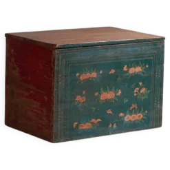 Coffre ancien chinois en orme laqué vert – Chine, vers 1900