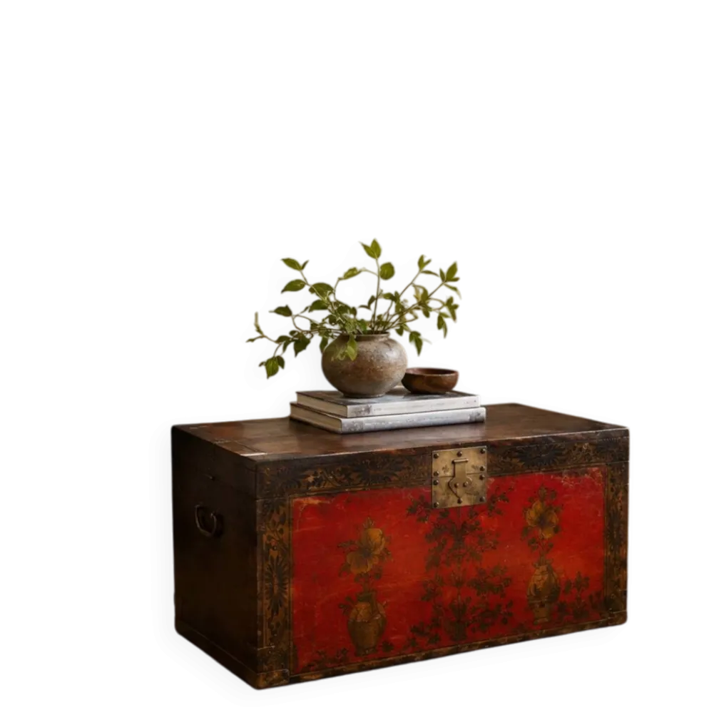 Coffre ancien chinois laqué rouge avec décorations florales peintes à la main