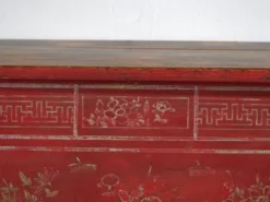 Coffre ancien chinois peint en bois de pin – Dongbei, circa 1930