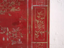 Coffre ancien chinois peint en bois de pin – Dongbei, circa 1930