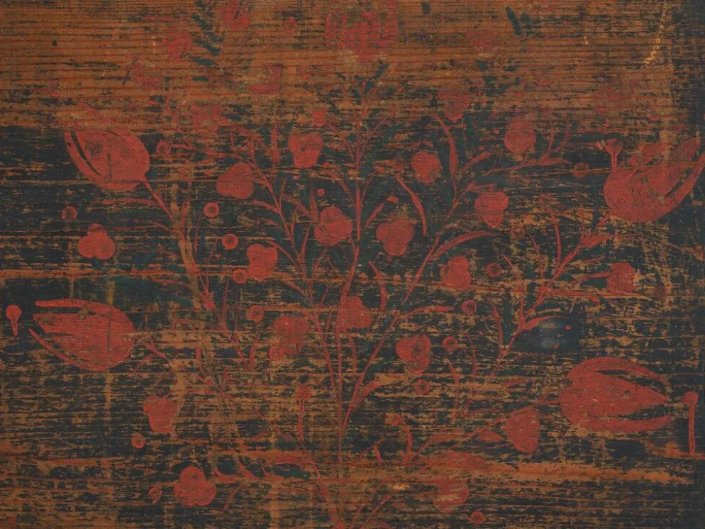Coffre ancien d’art populaire en pin peint – Europe centrale (c.1900–1920)