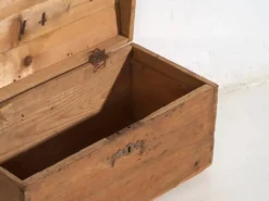 Coffre ancien en bois massif (vers 1900) #81