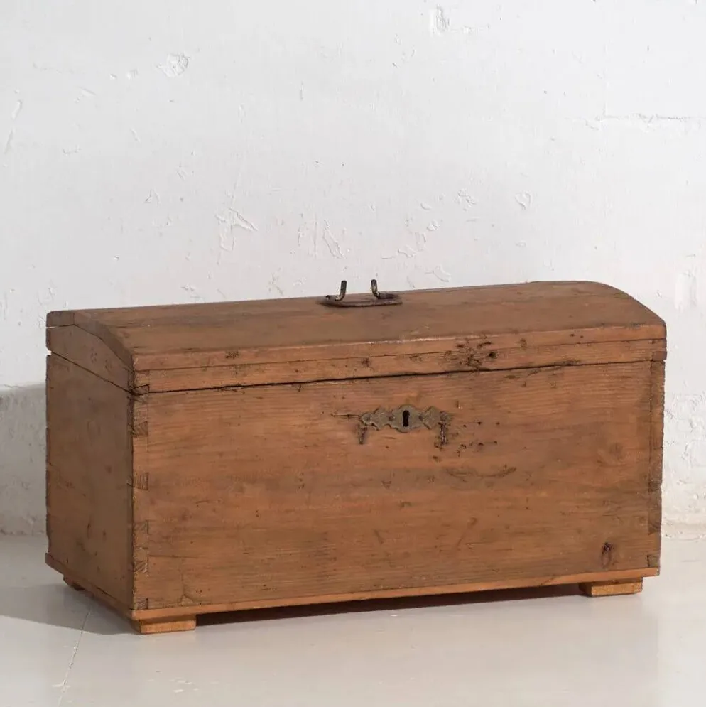 Coffre ancien en bois massif (vers 1900) #81