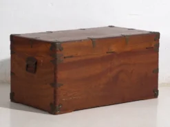 Coffre ancien japonais en bois de camphrier – période Meiji (c.1890-1912) #76
