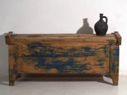 Coffre ancien peint en bleu en bois de pin – Europe centrale, vers 1870
