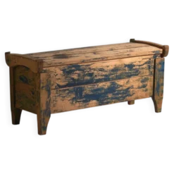 Coffre ancien peint en bleu en bois de pin – Europe centrale, vers 1870