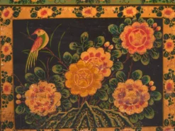 Coffre ancien peint en bois de pin – Chine, vers 1900