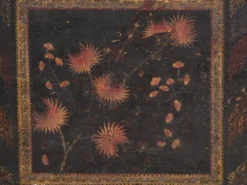 Coffre ancien peint en bois de pin – Chine, vers 1900