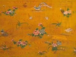Coffre ancien peint en bois de pin – Chine, vers 1930