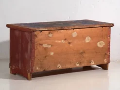 Coffre ancien peint à la main avec des motifs floraux (Année 1907) #100