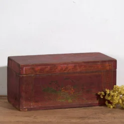 Coffre ancien rouge à motifs floraux (c.1900) #9